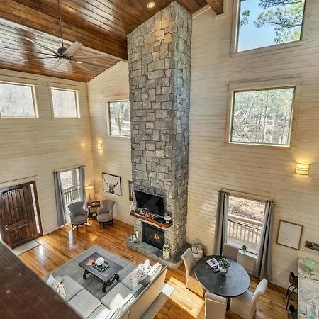 Merlot Mountain - Heated Spa Pool And Hot Tub! Cabin Broken Bow Exterior foto