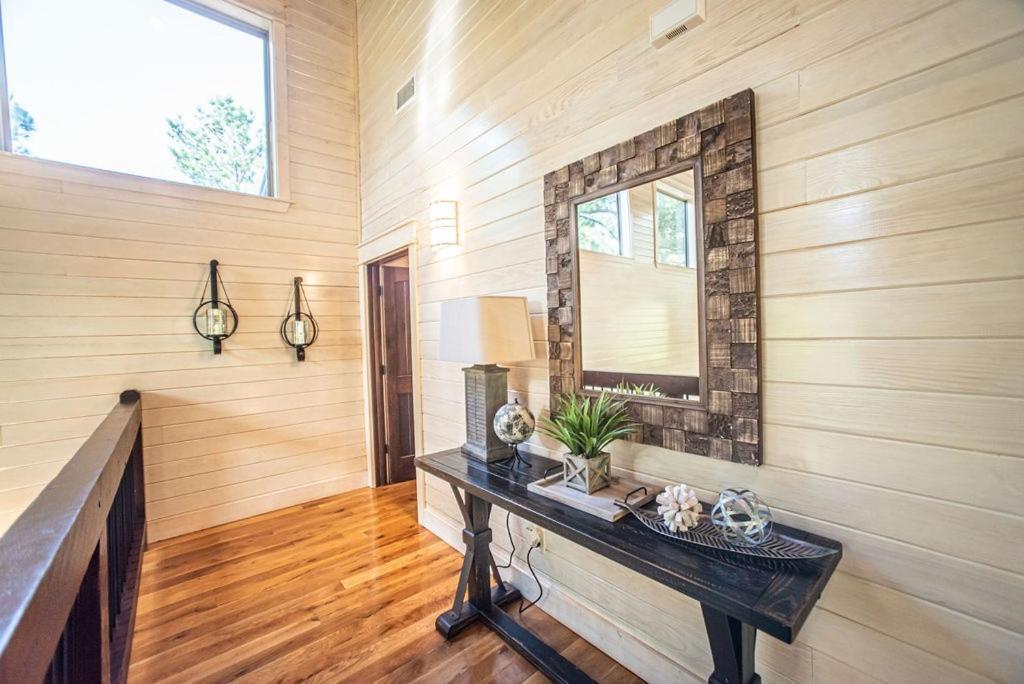 Merlot Mountain - Heated Spa Pool And Hot Tub! Cabin Broken Bow Exterior foto