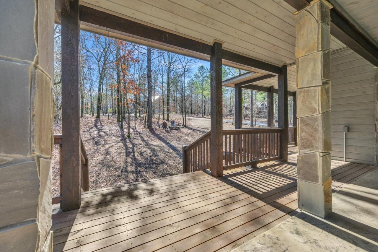 Merlot Mountain - Heated Spa Pool And Hot Tub! Cabin Broken Bow Exterior foto