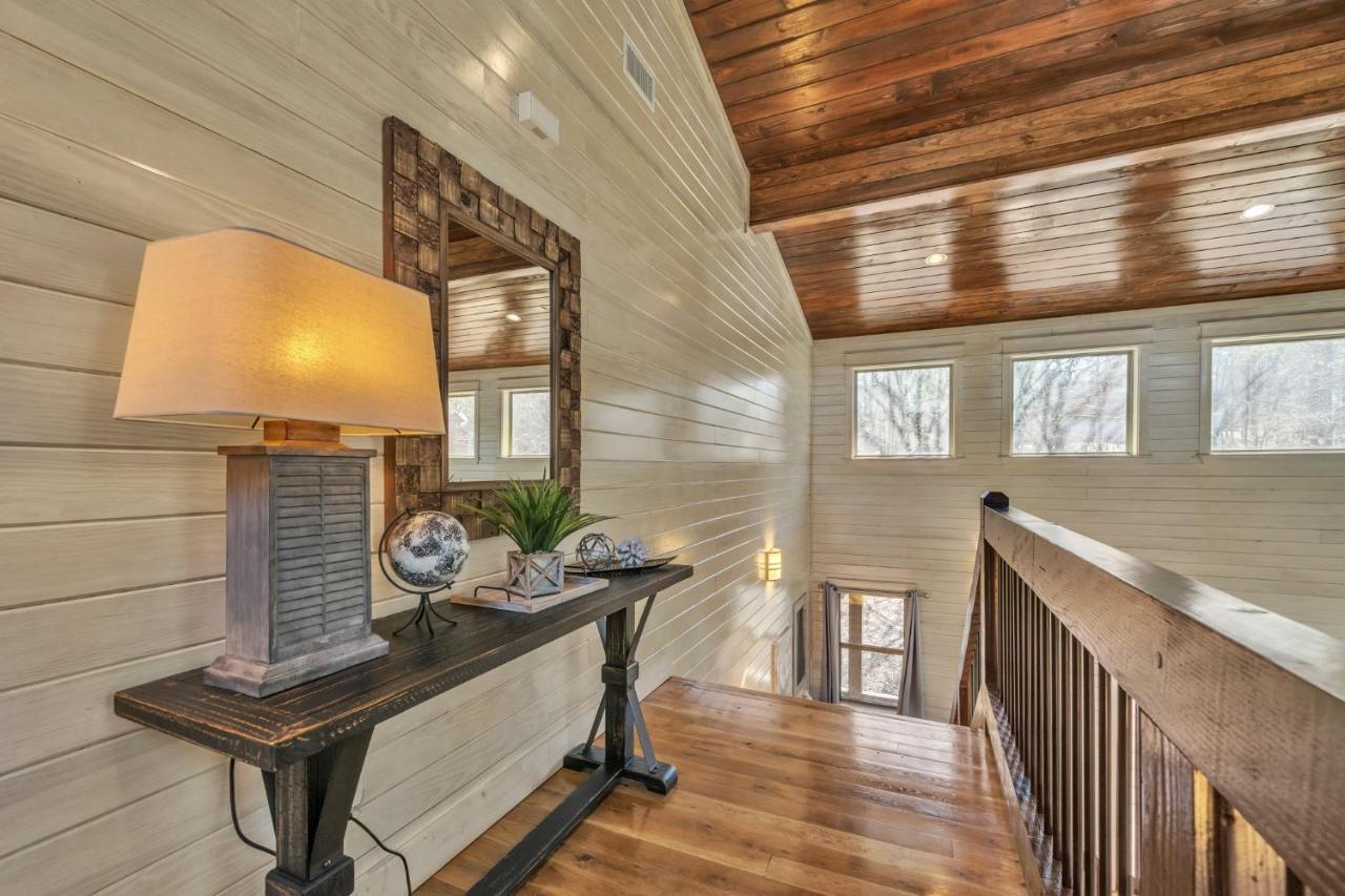 Merlot Mountain - Heated Spa Pool And Hot Tub! Cabin Broken Bow Exterior foto